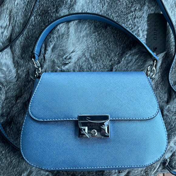 Guess Purse and Wallet set! Brand new! - Picture 3 of 5